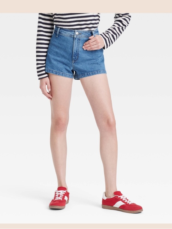 Universal Thread Pants - Women's High-Rise Sailor Denim Shorts - Universal Thread™ Medium Wash Size 2